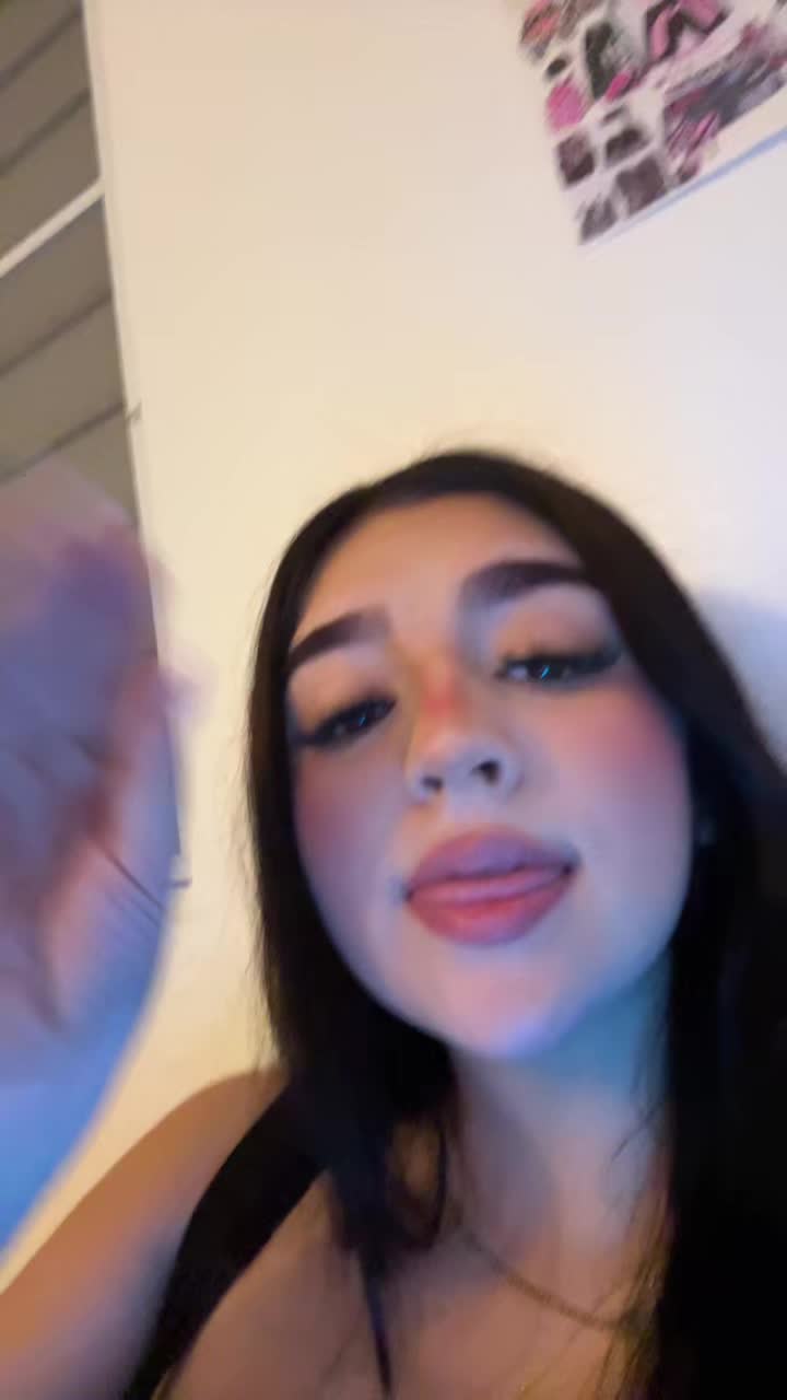 @Luna