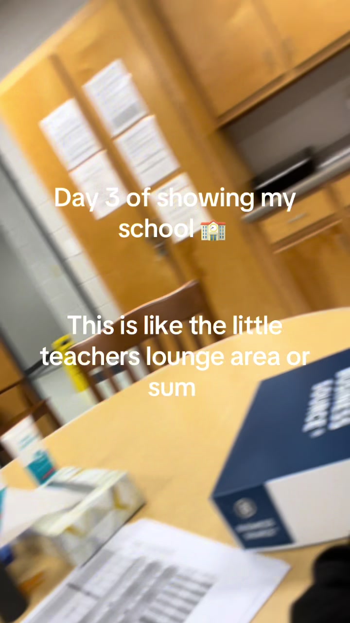 @Ilowkeyhatemyschool