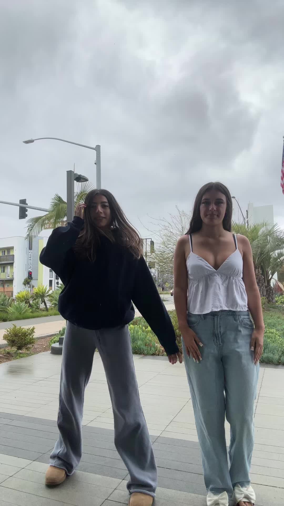 @weemojis