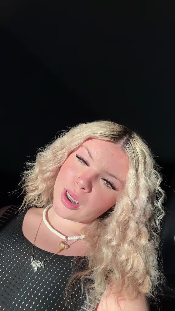 @Angel❤️&zwj;🔥