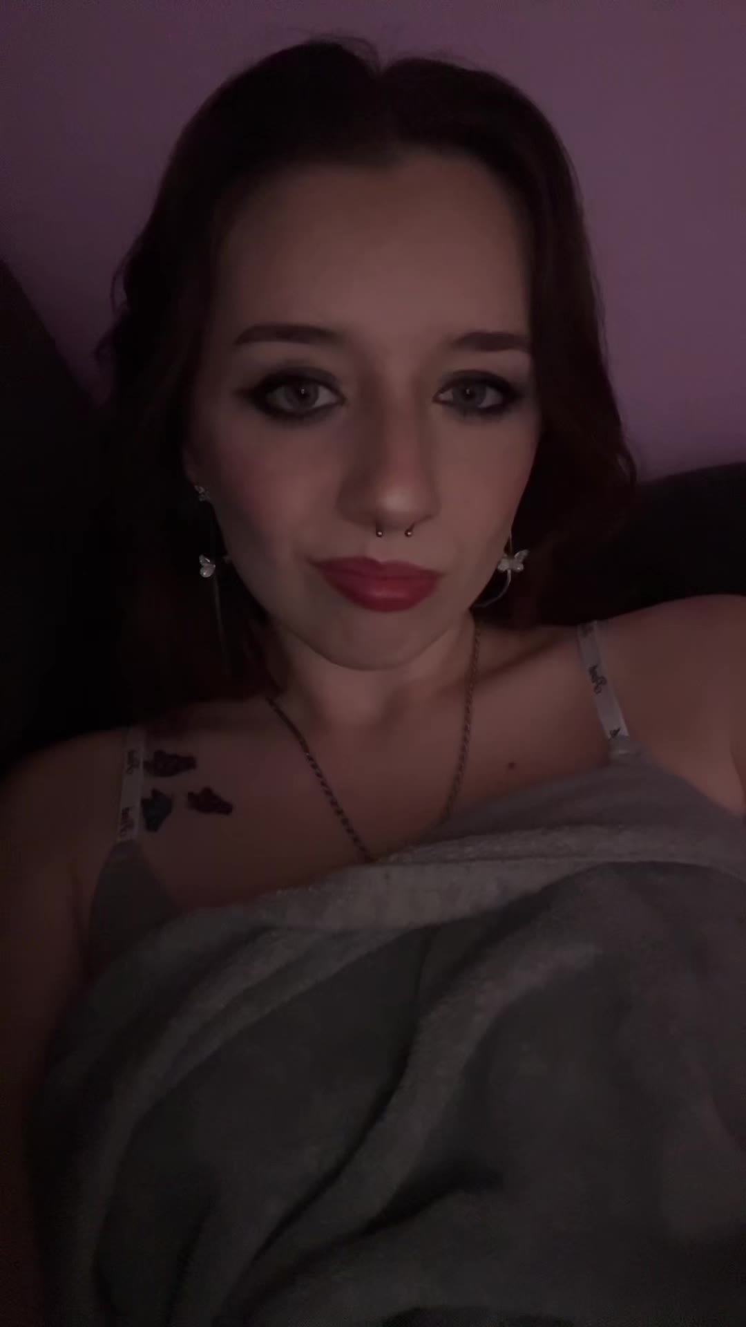 @ExplodingCumBucket