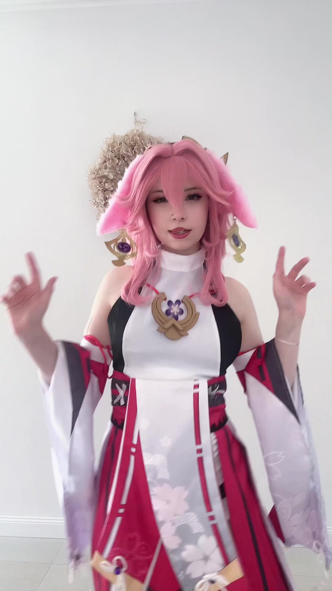 @s.akura.cos