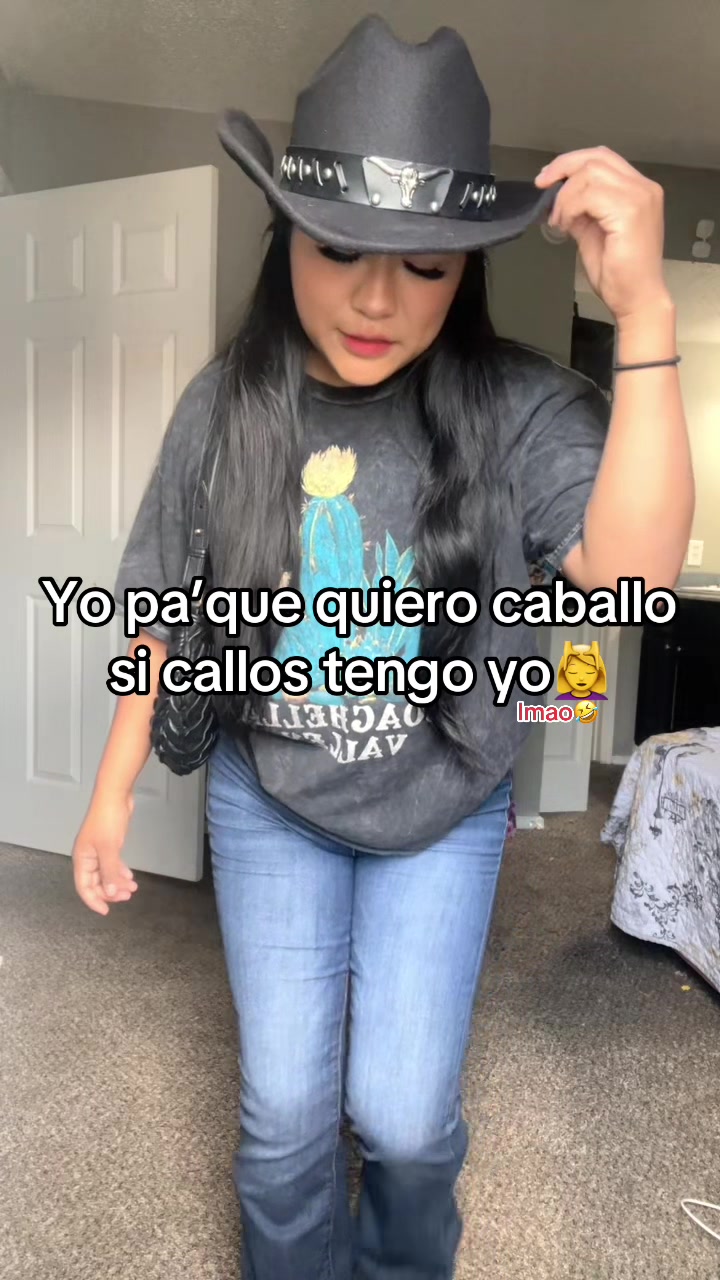 @MElyzza_1