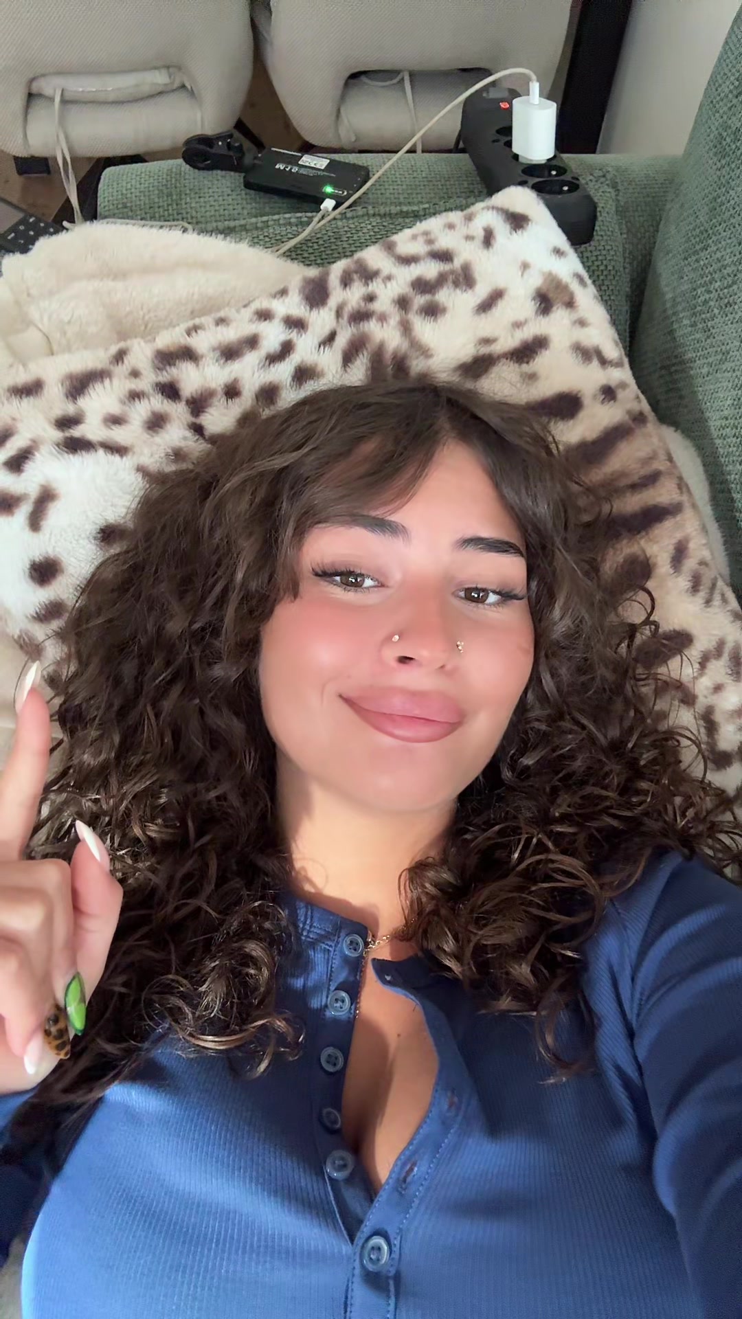 @Niki