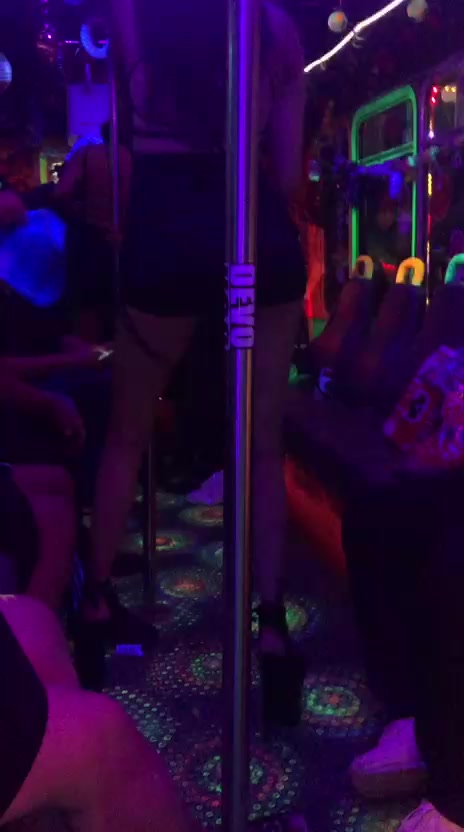 @PARTY BUS