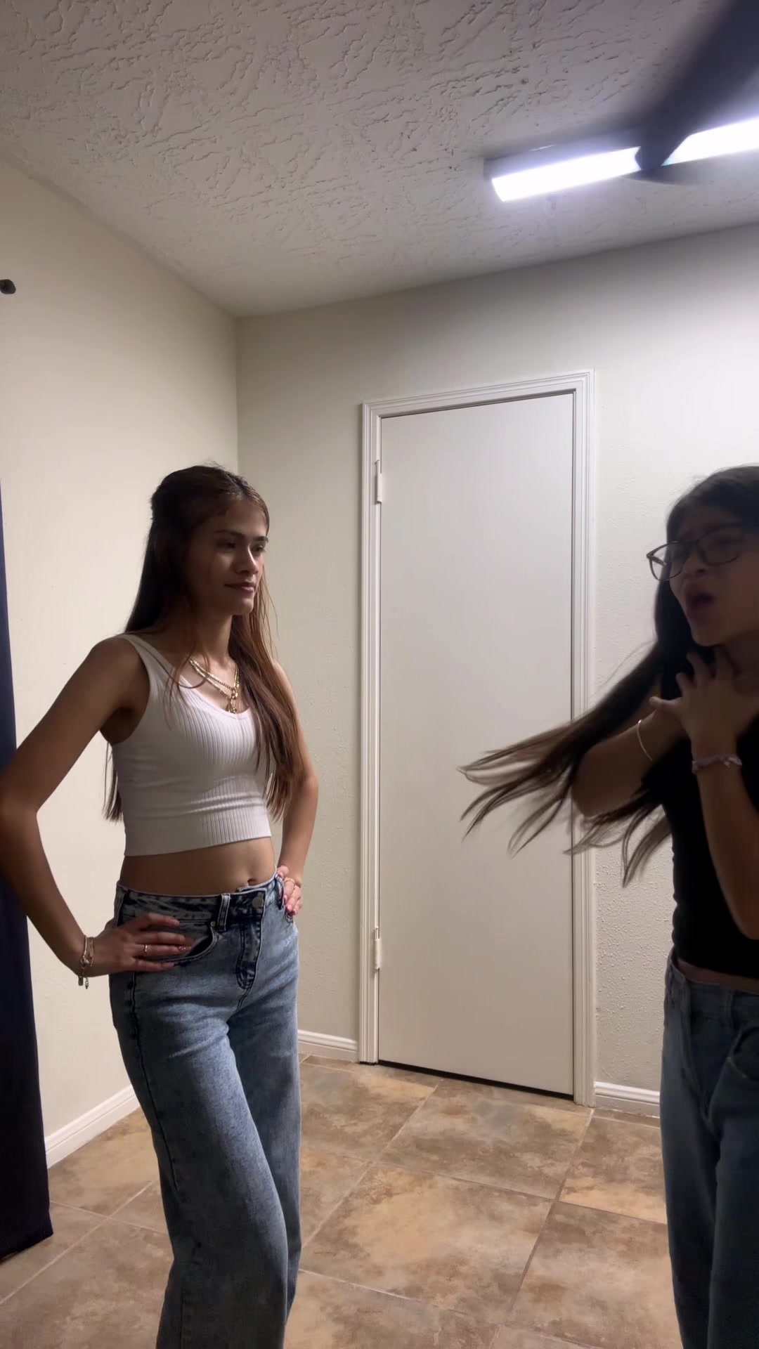 @𝒩𝒶𝒽ℴ𝓂𝓎