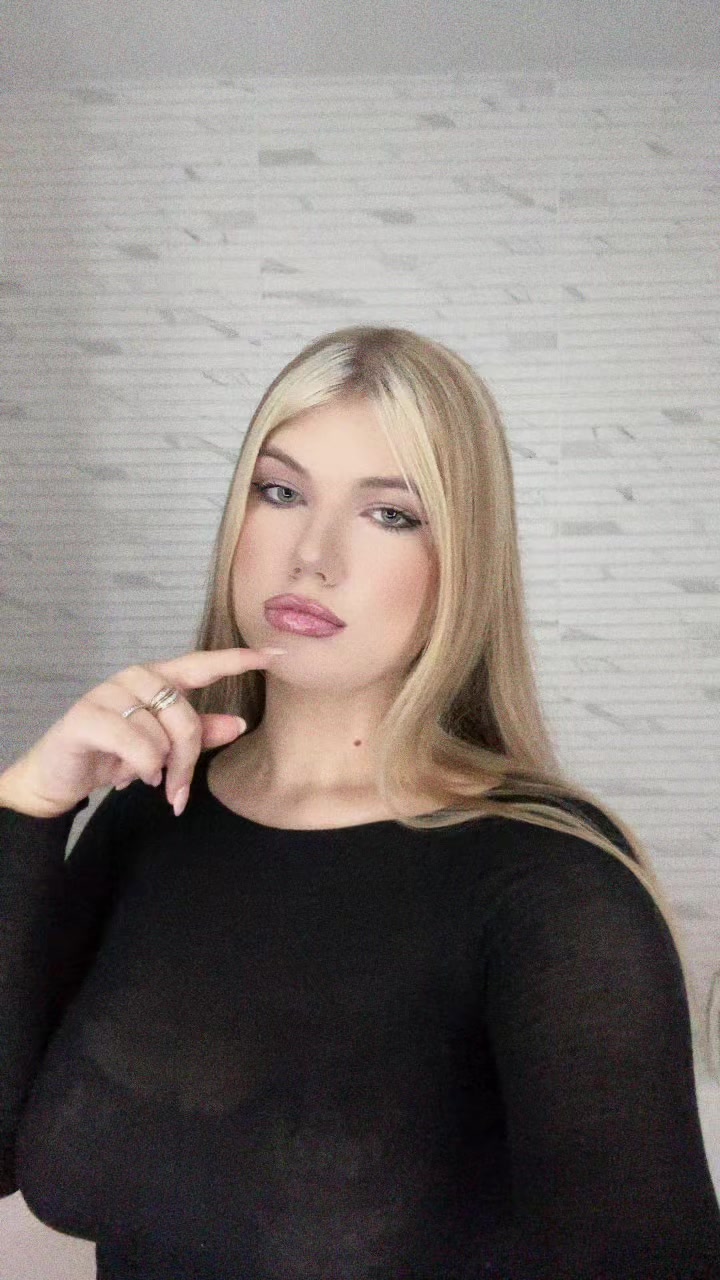 @🦋🤍