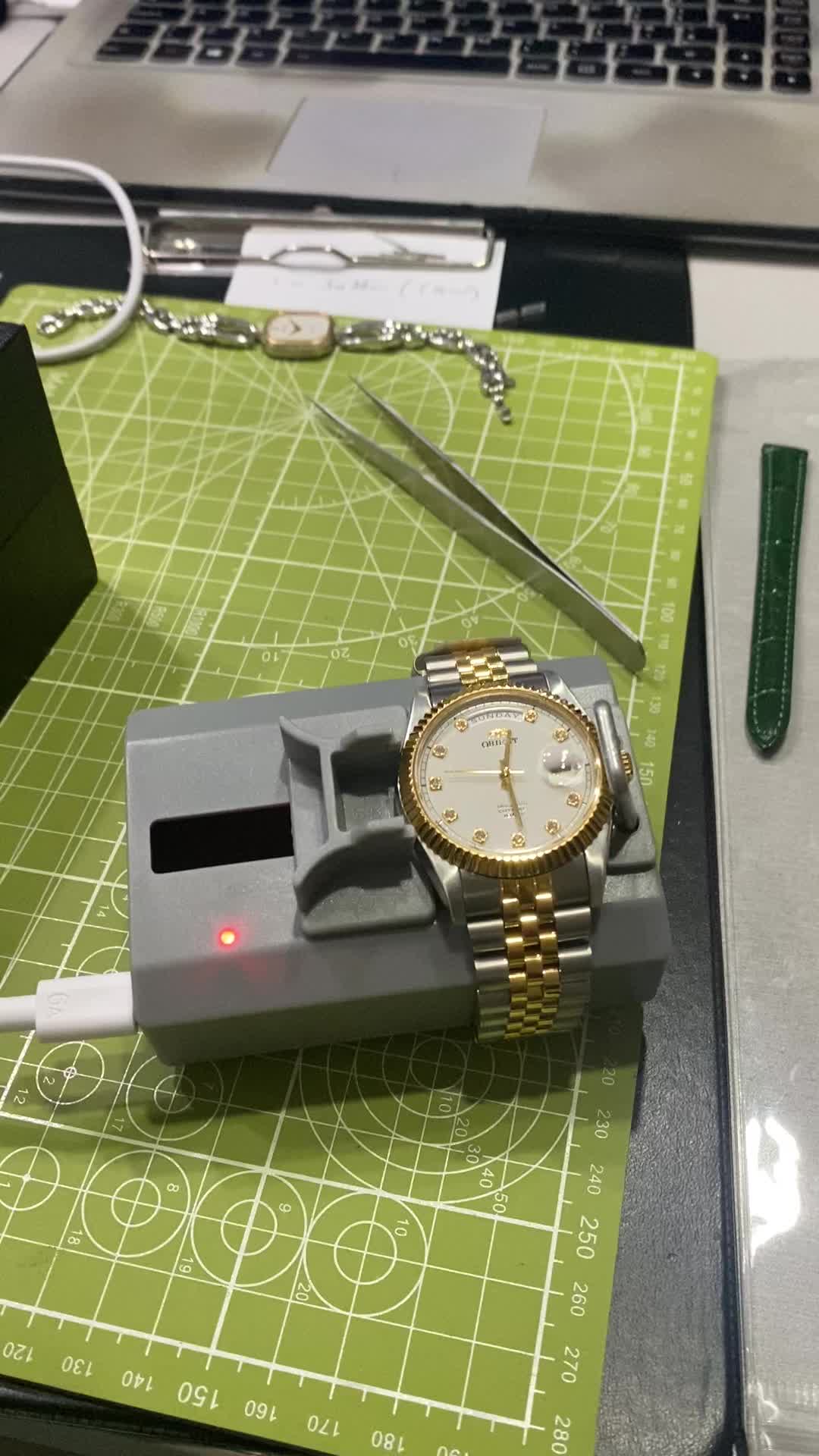 @Arrow Vintage Watches