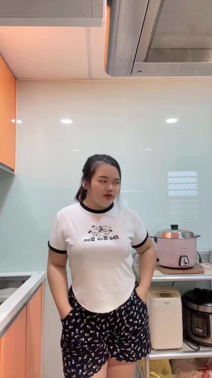 @juliow