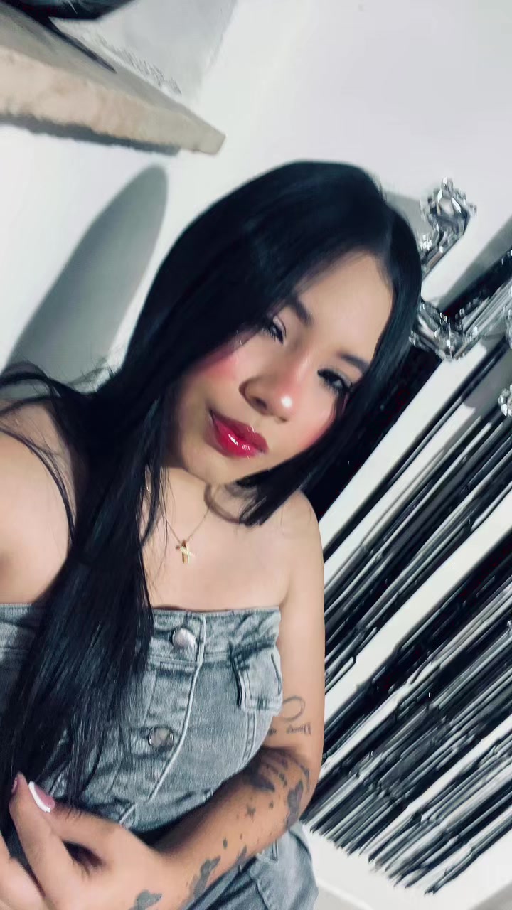 @Ximena 🦋