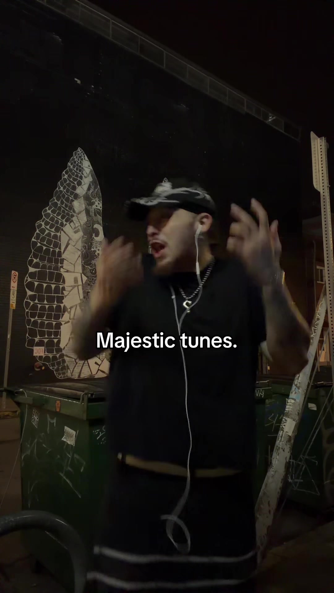 @Fezz