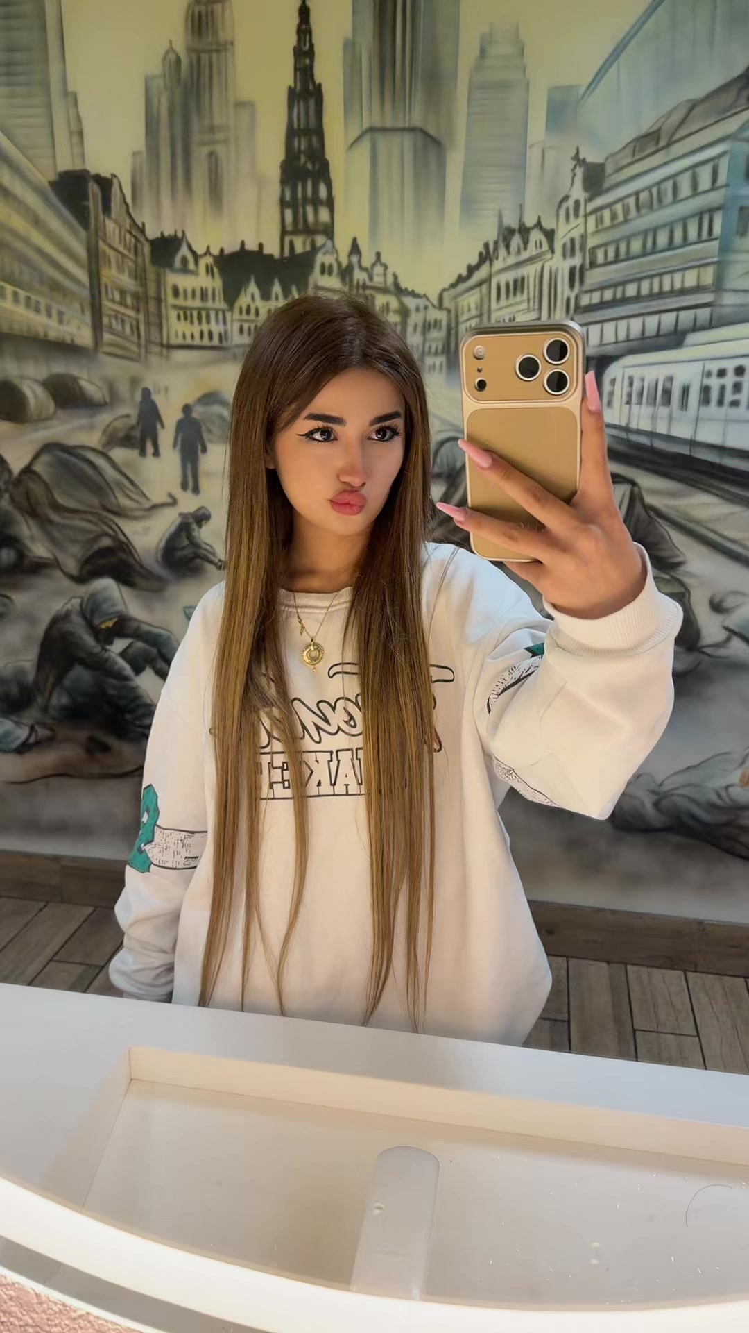@𝓕𝓲🎀