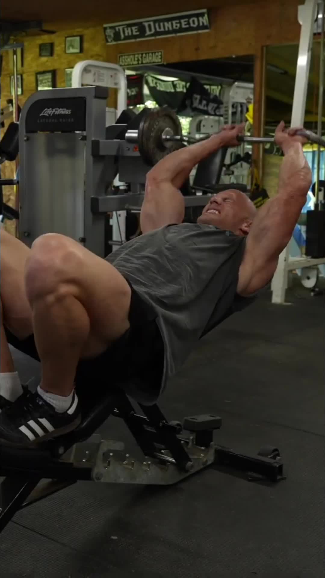 @_adamspencee