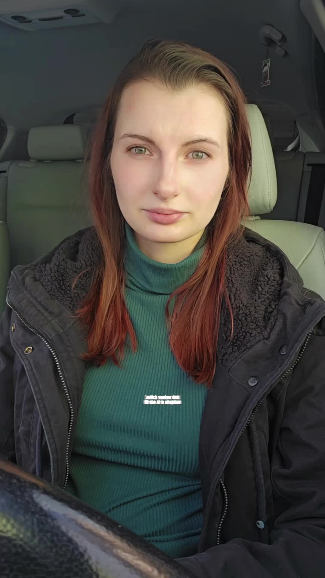 @hello_Sarah