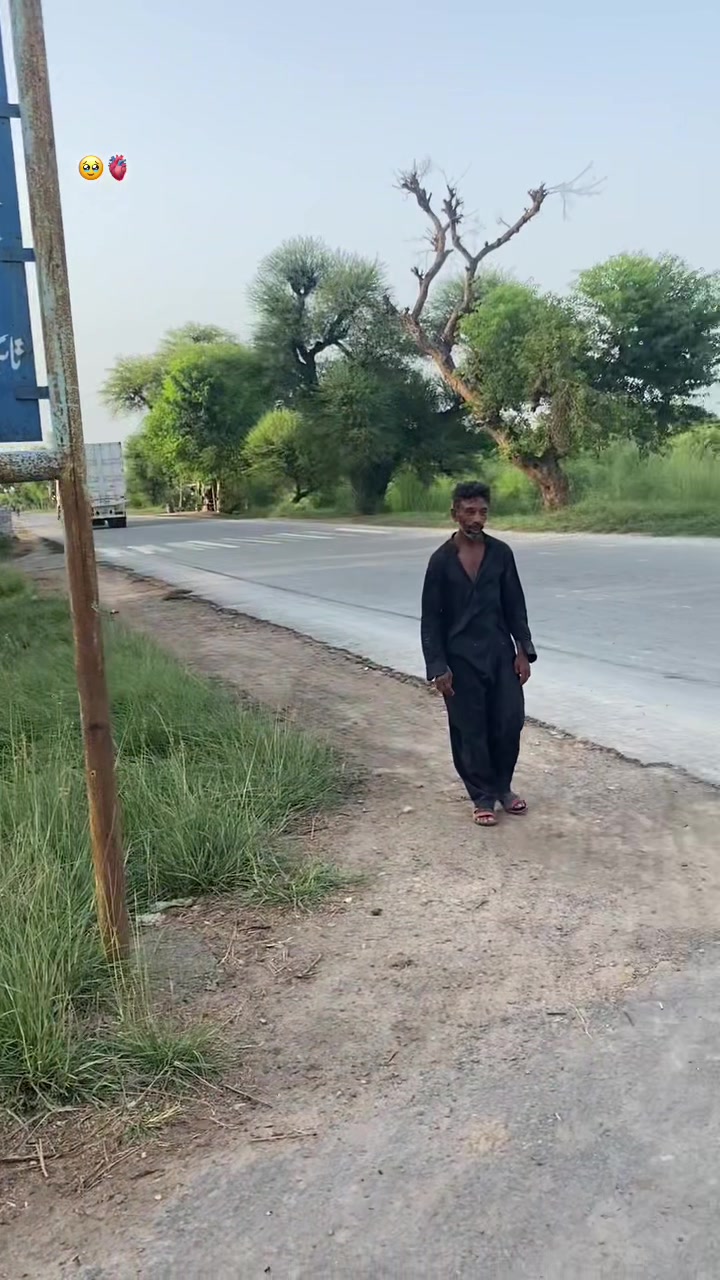 @😈 Zeeshan Malik 097