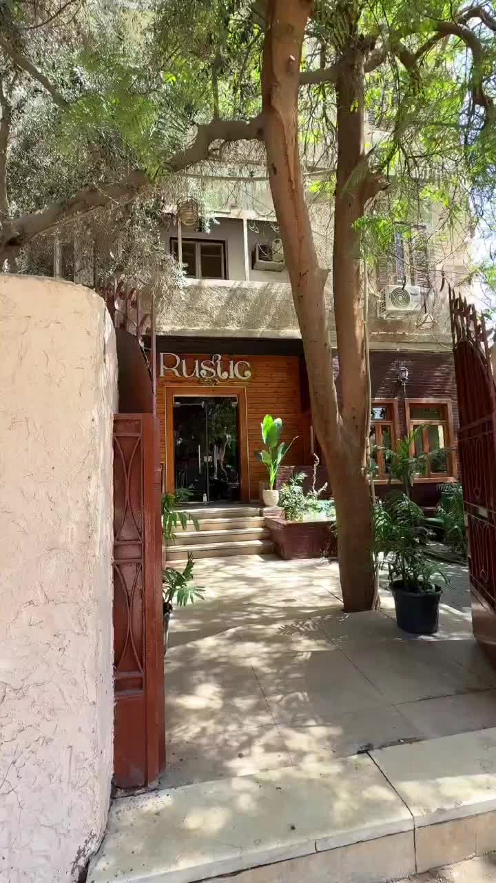 @Rustic Cafe & Restaurant