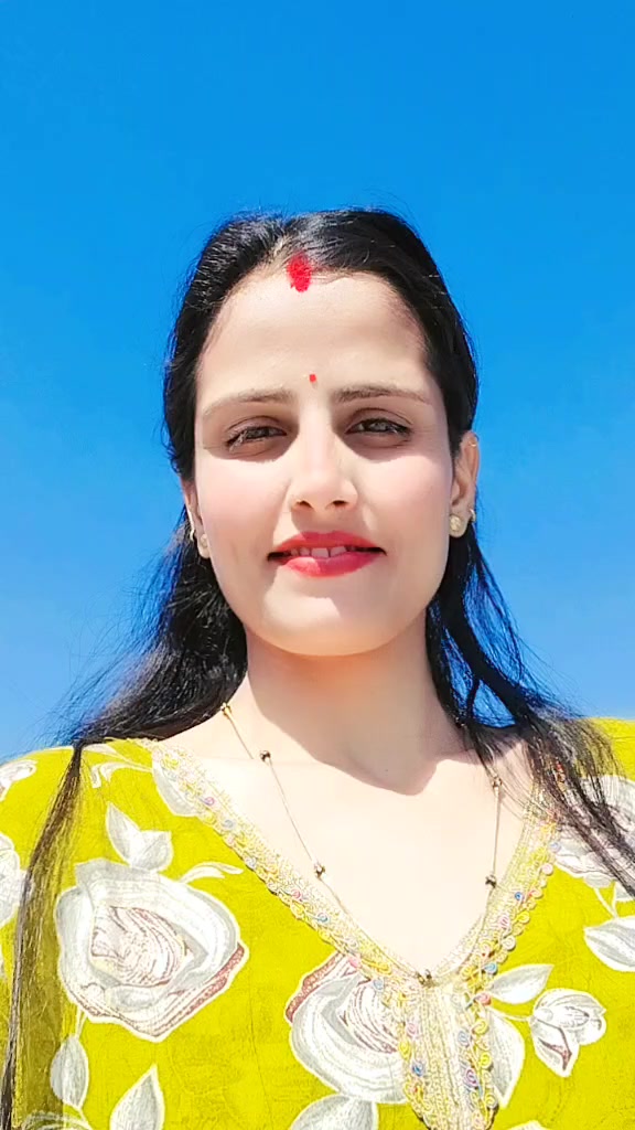 @DiMpLe QuEeN..❤️👰