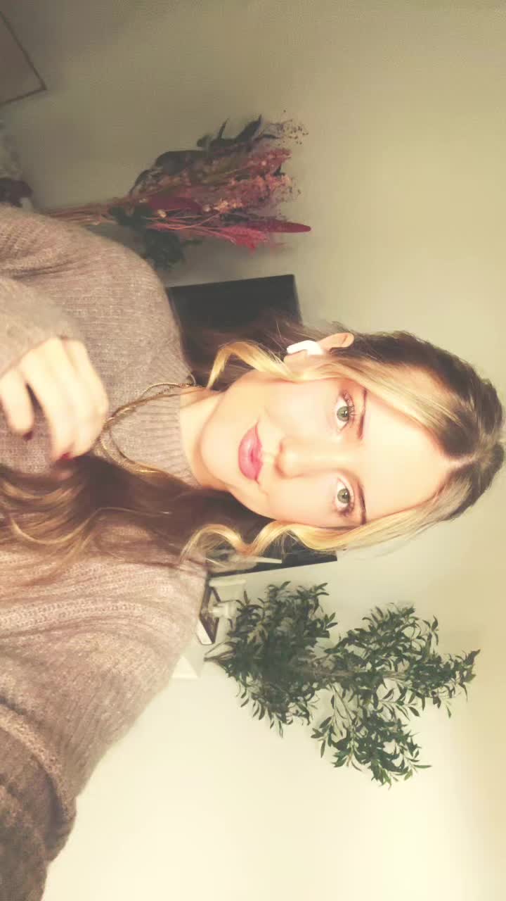 @𝐒𝐨𝐩𝐡𝐢𝐚