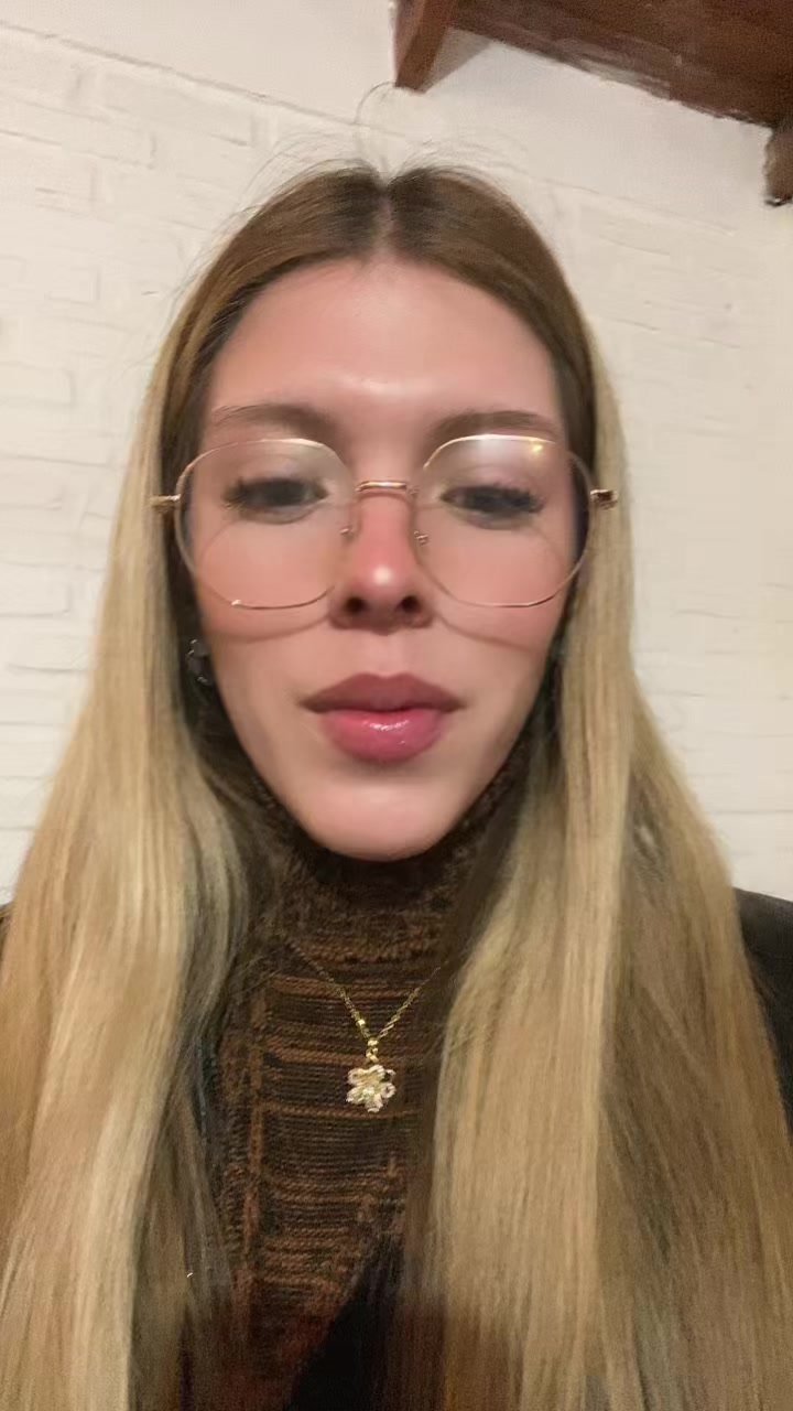 @layamidelmomento