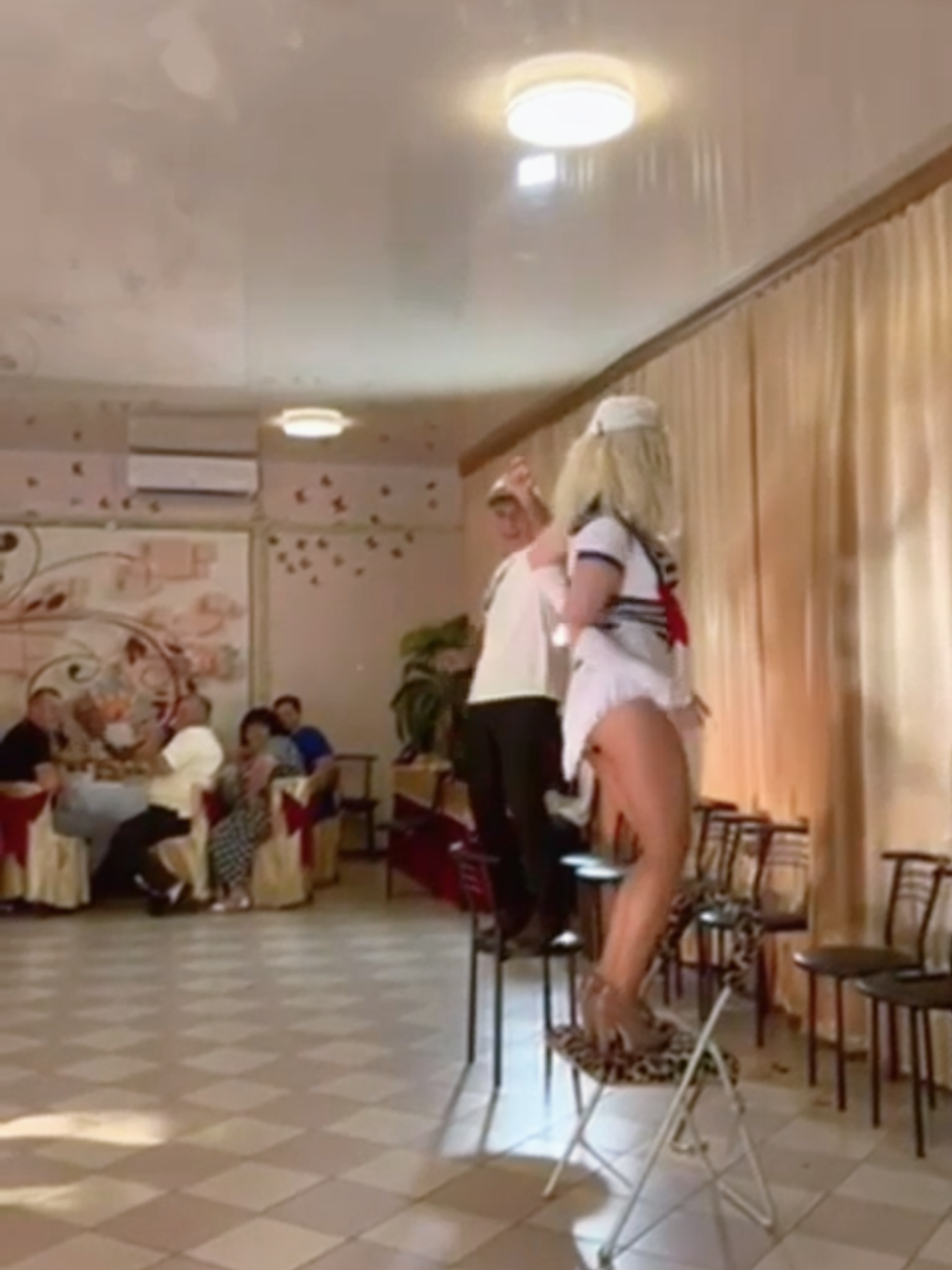 @Анна Ястребова
