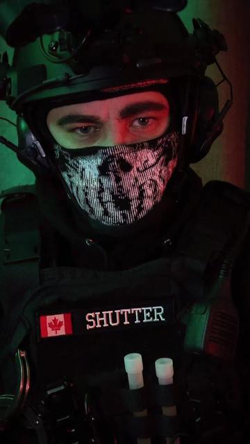 @Lt. Shutter