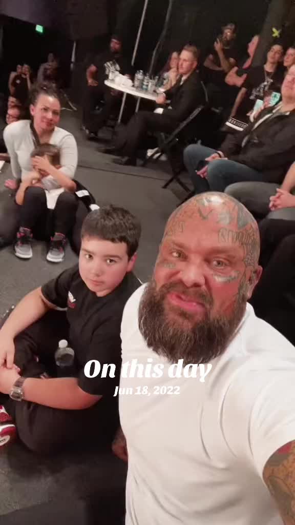 @BigLuke23