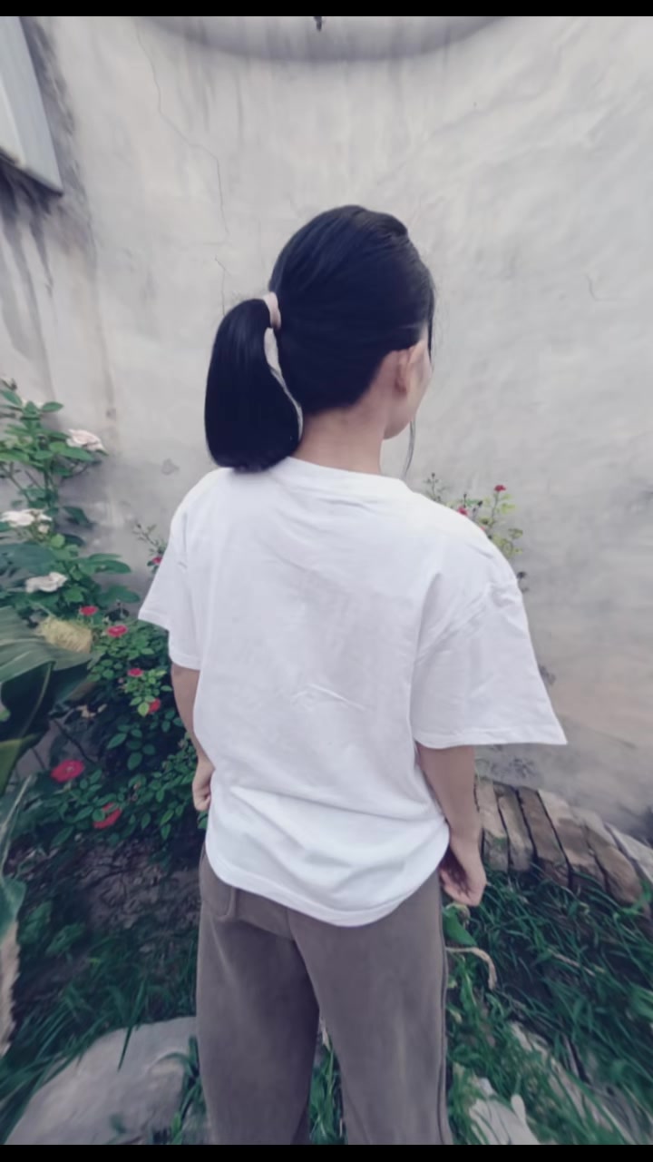 @လဲ့လဲ့🌹🌹🌹