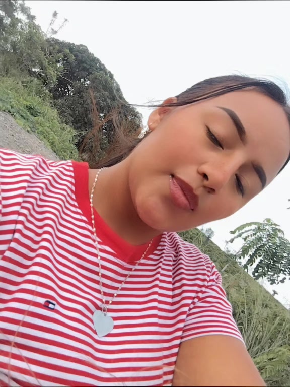 @<3