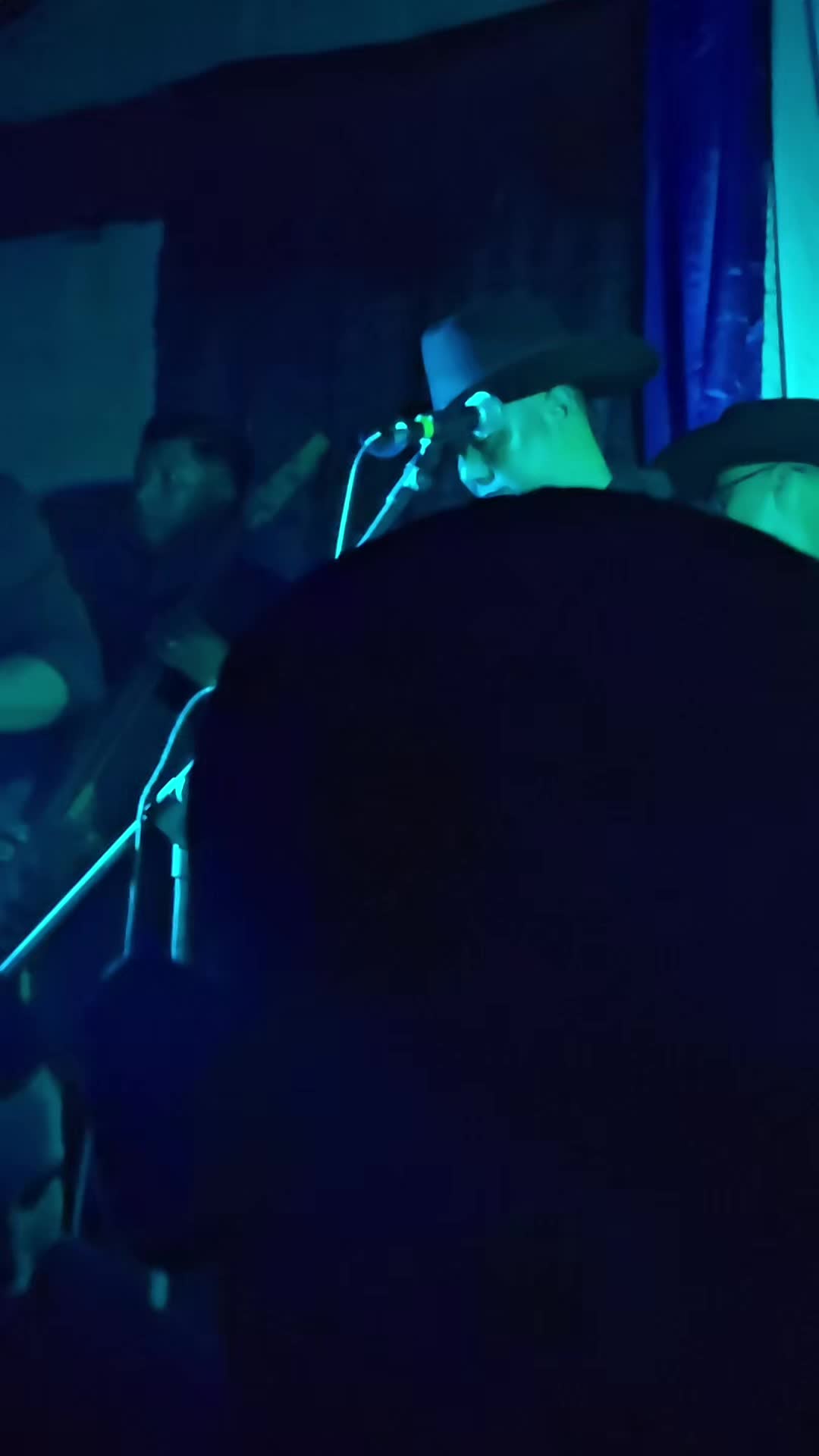 @Tato López