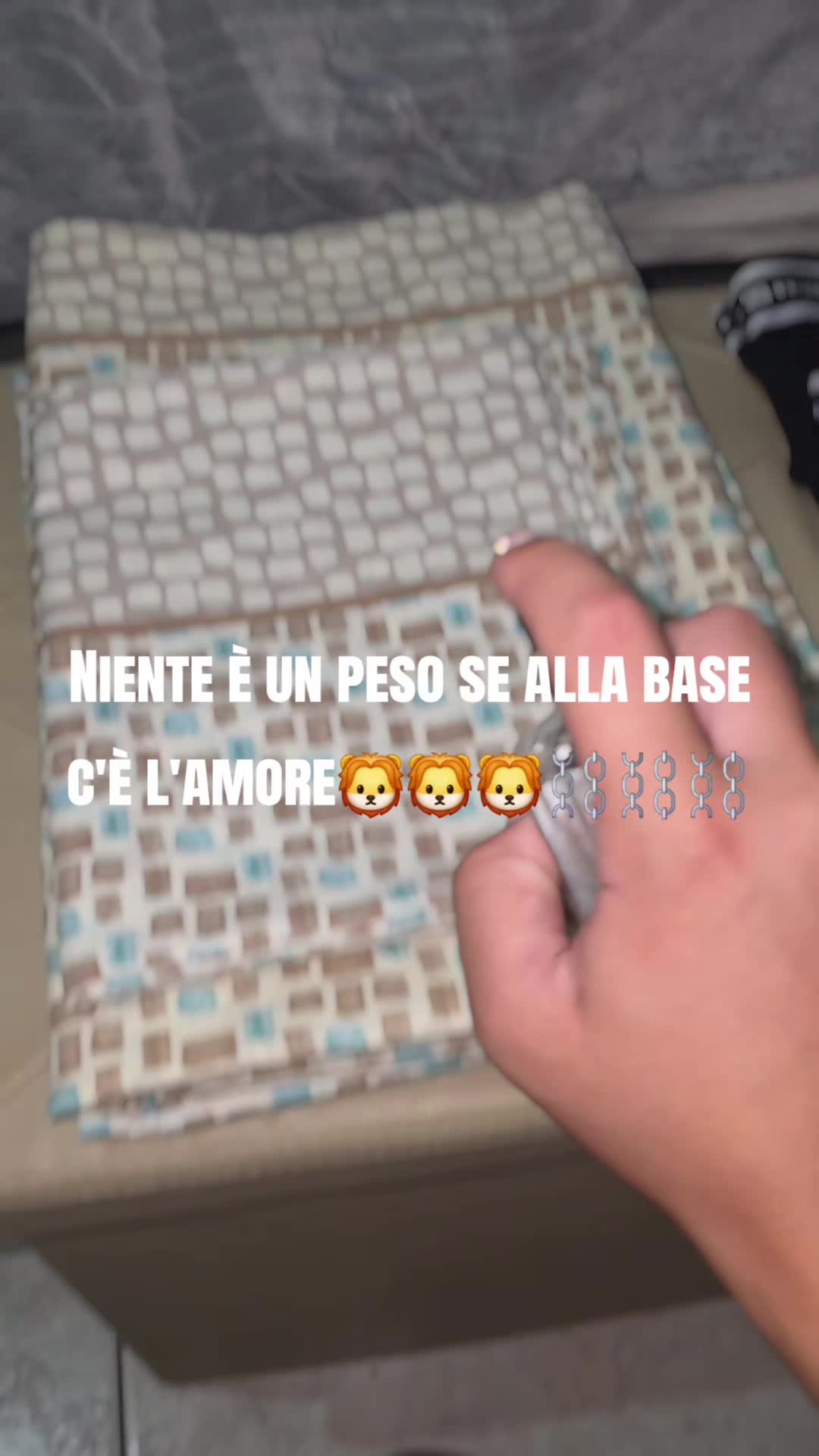 @denise