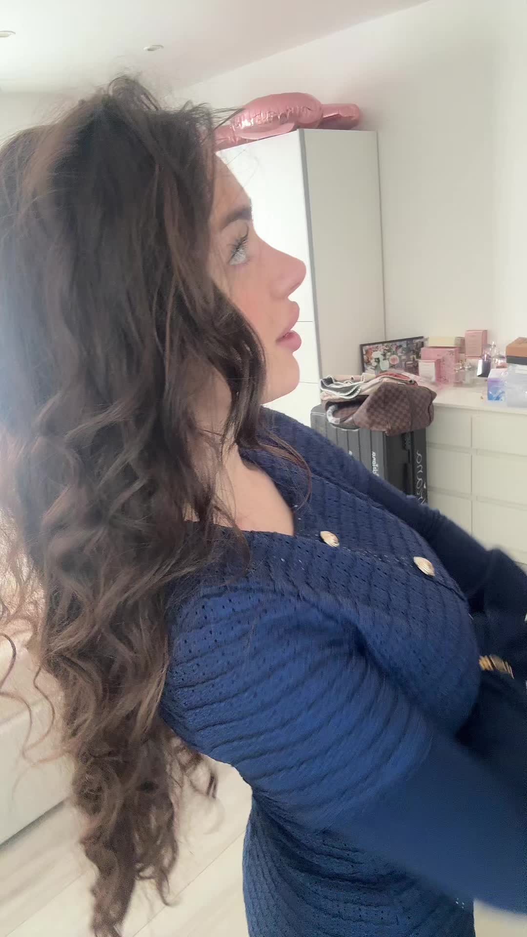 @𝑨𝒅𝒓𝒊𝒂𝒏𝒂