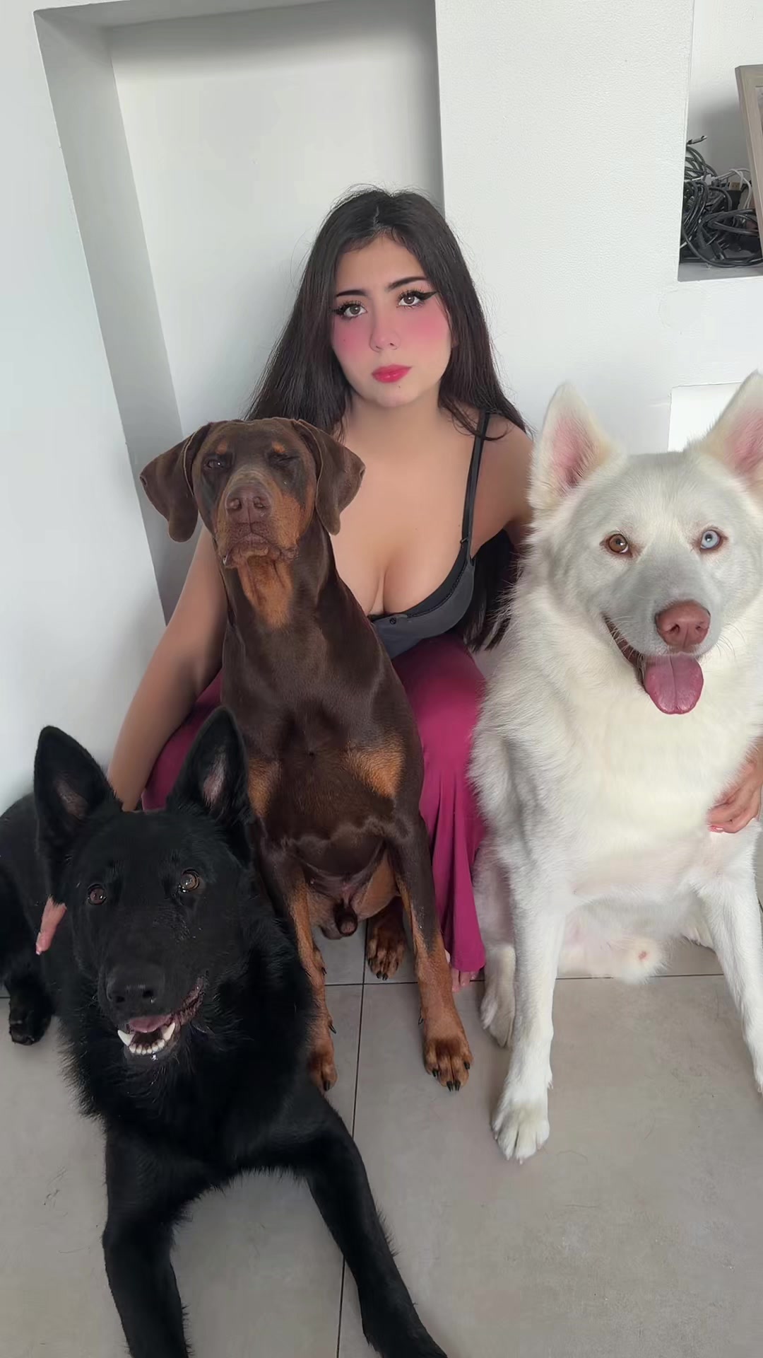 @Elenita