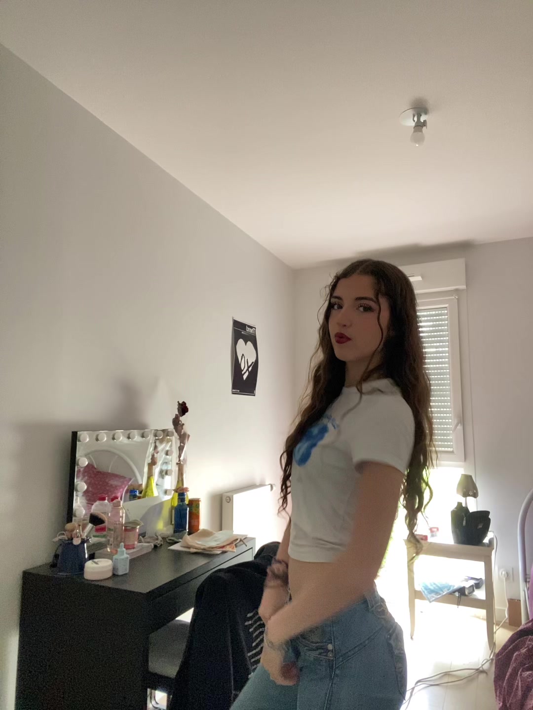 @Romy_{69}_