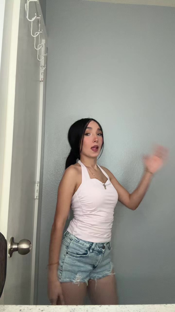 @Alexa Ram&iacute;rez🧸