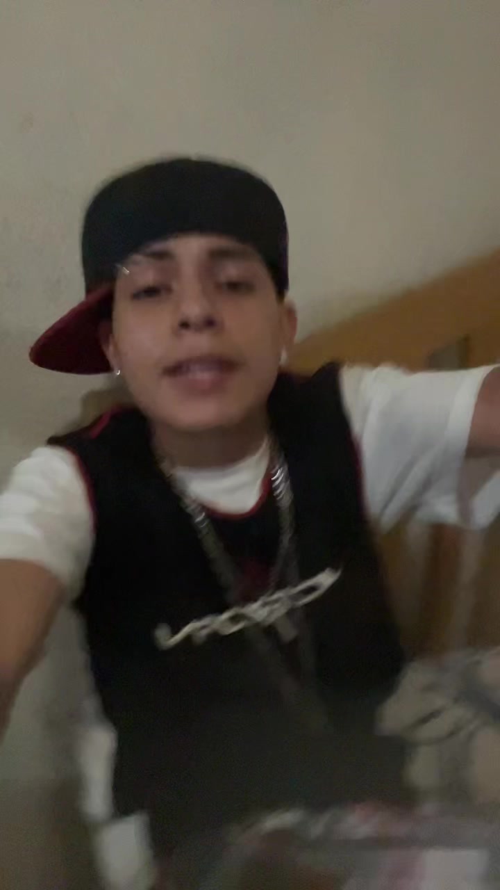 @Alezz_jxx