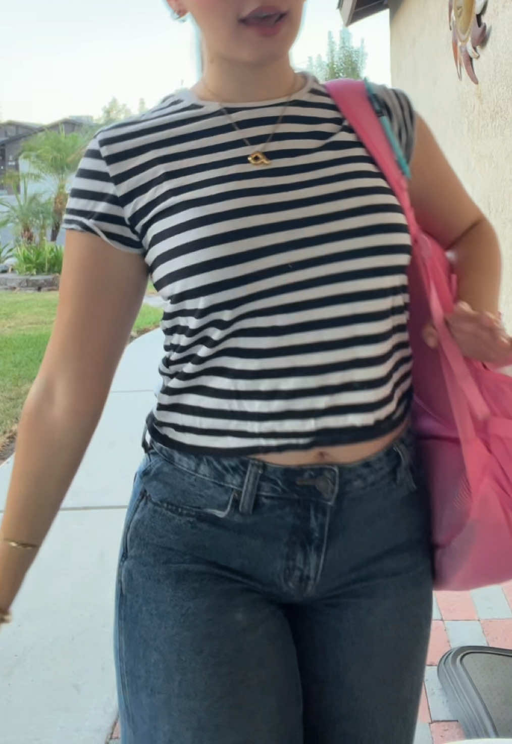 @Paola