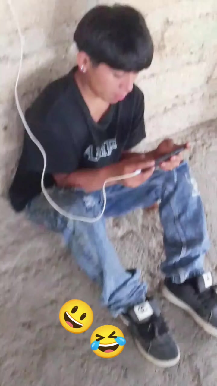 @LOS CHICOS WAZA👻WAZA👻