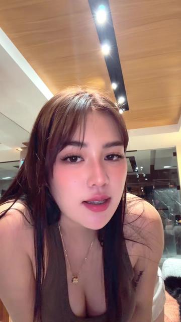 @MadamK