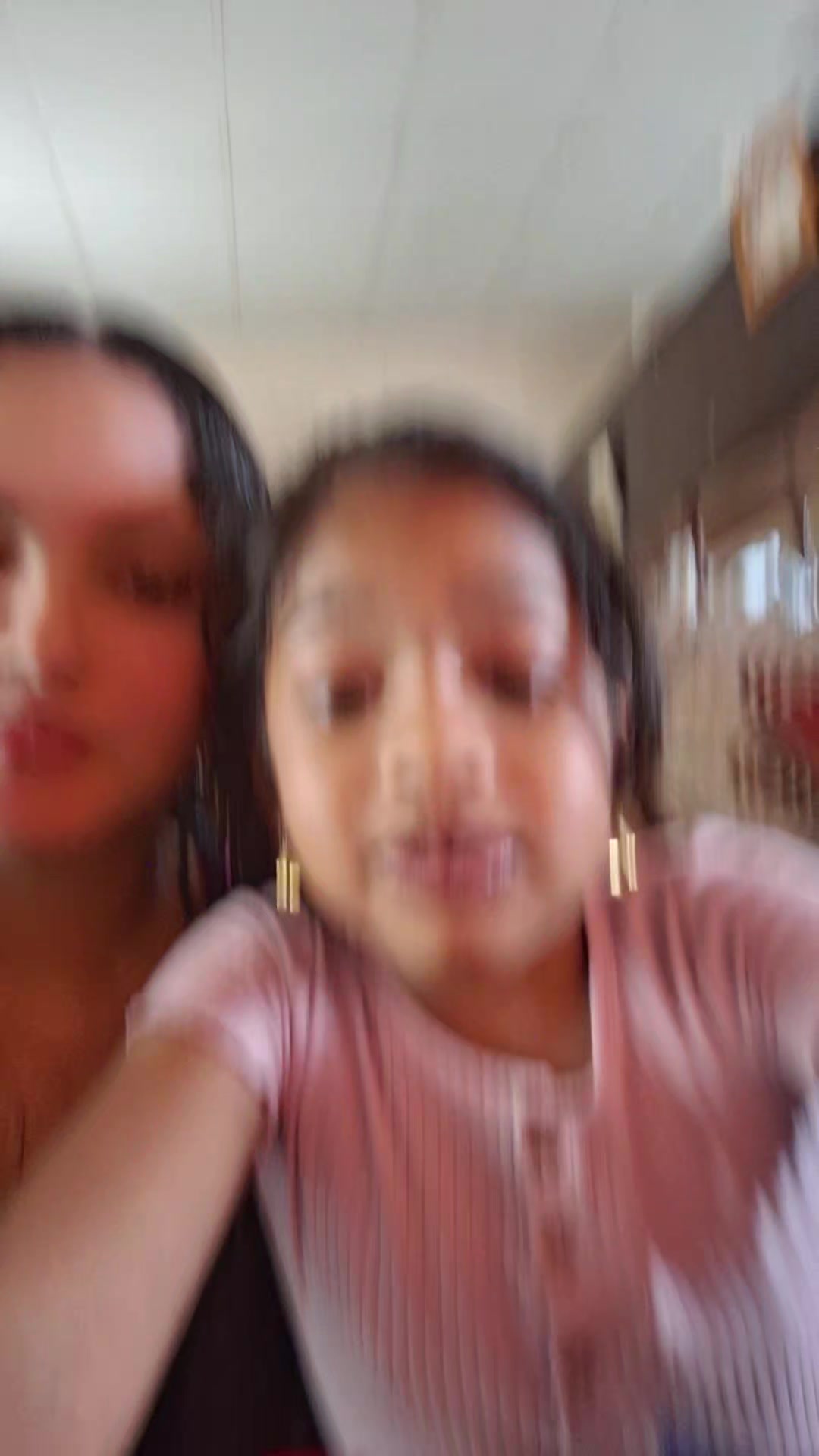 @shaniabharath