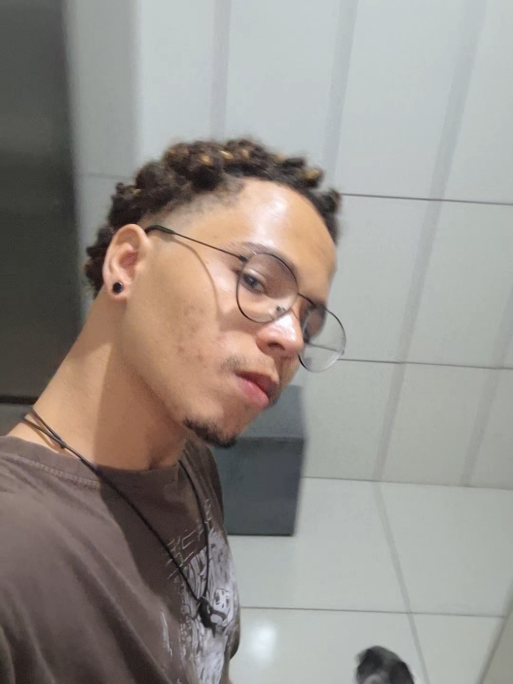 @Idio