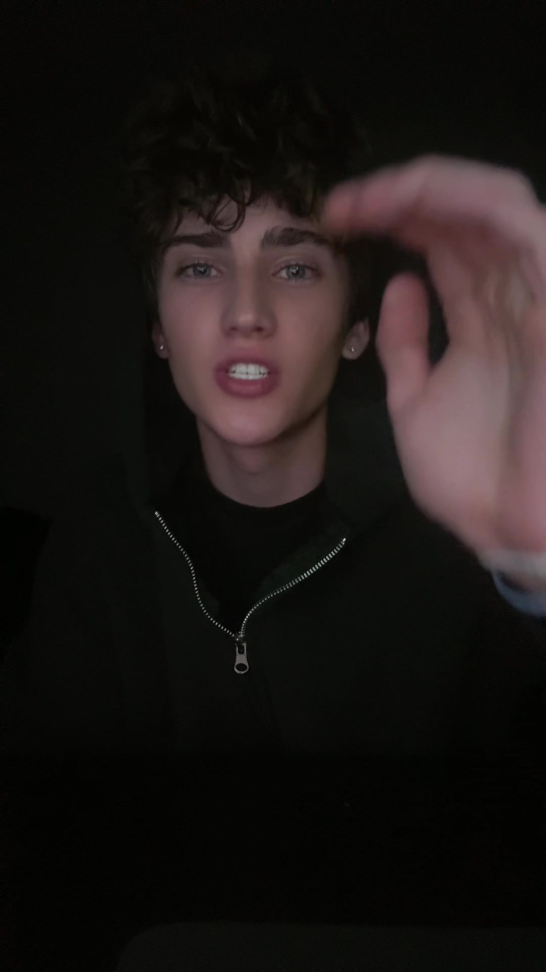 @𝘬𝘢𝘺𝘻