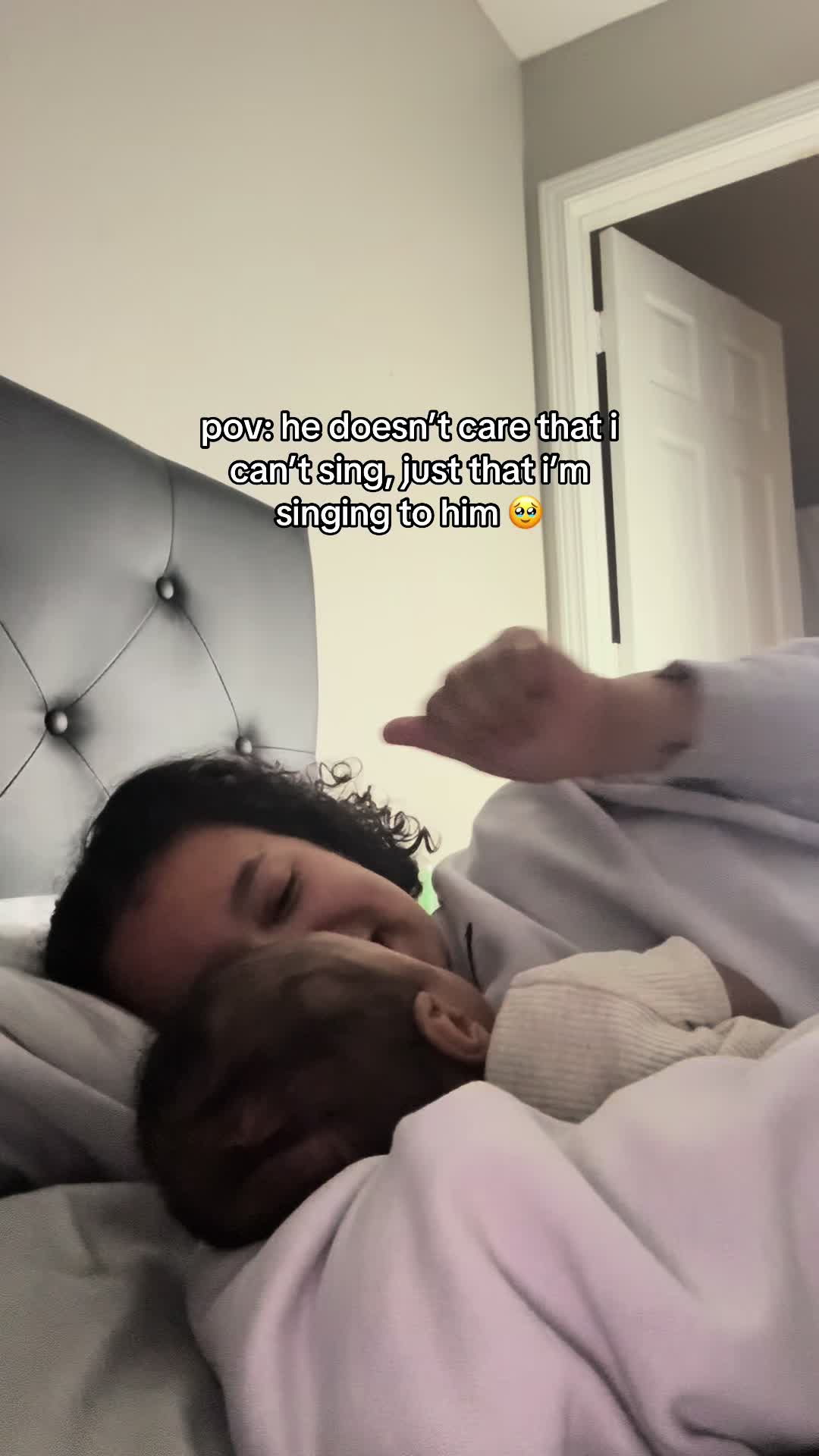 @tessa | first time mom