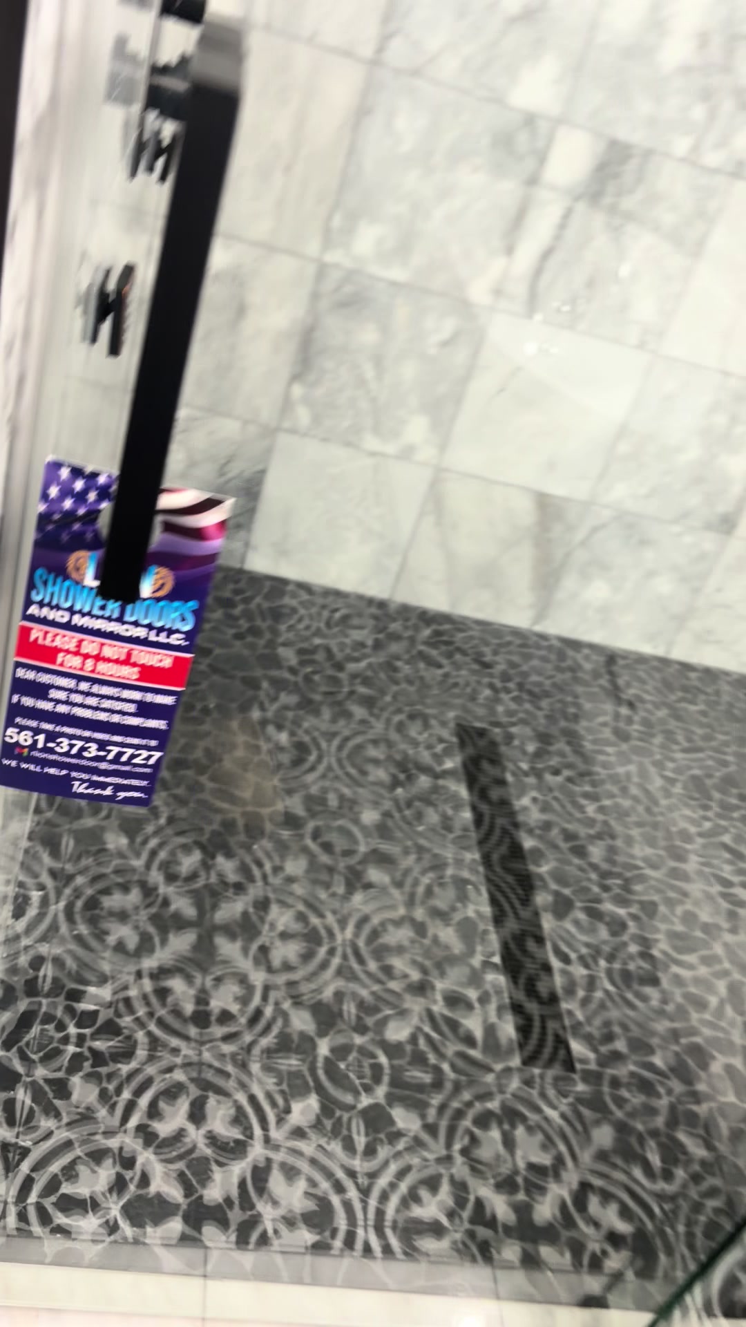 @Lion Shower Doors