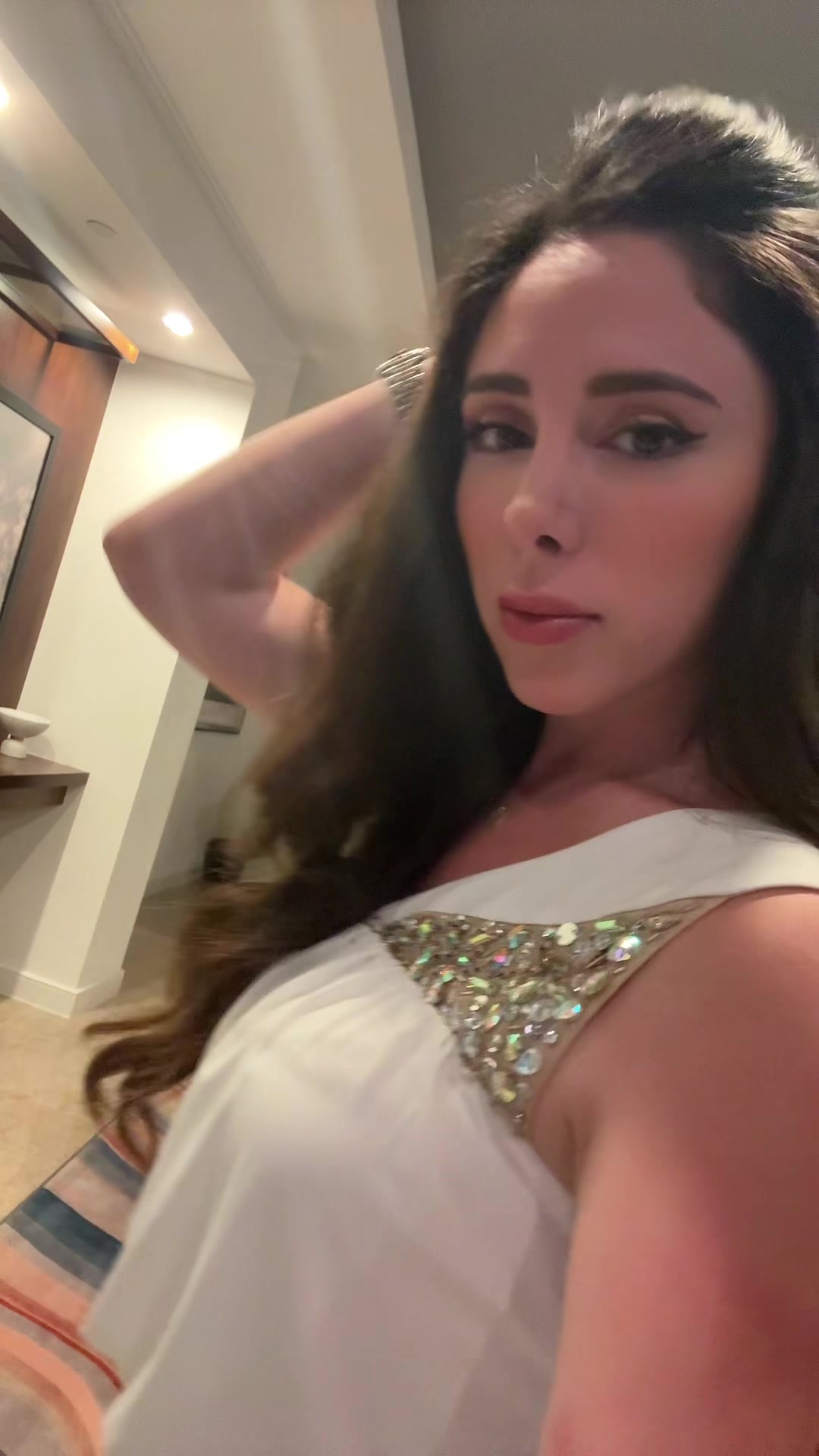 @DG