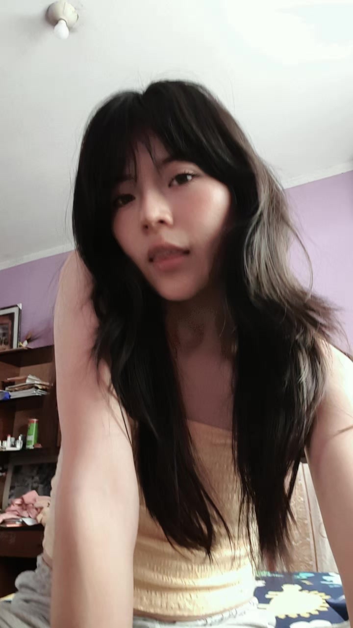 @Naydú🖤🌱