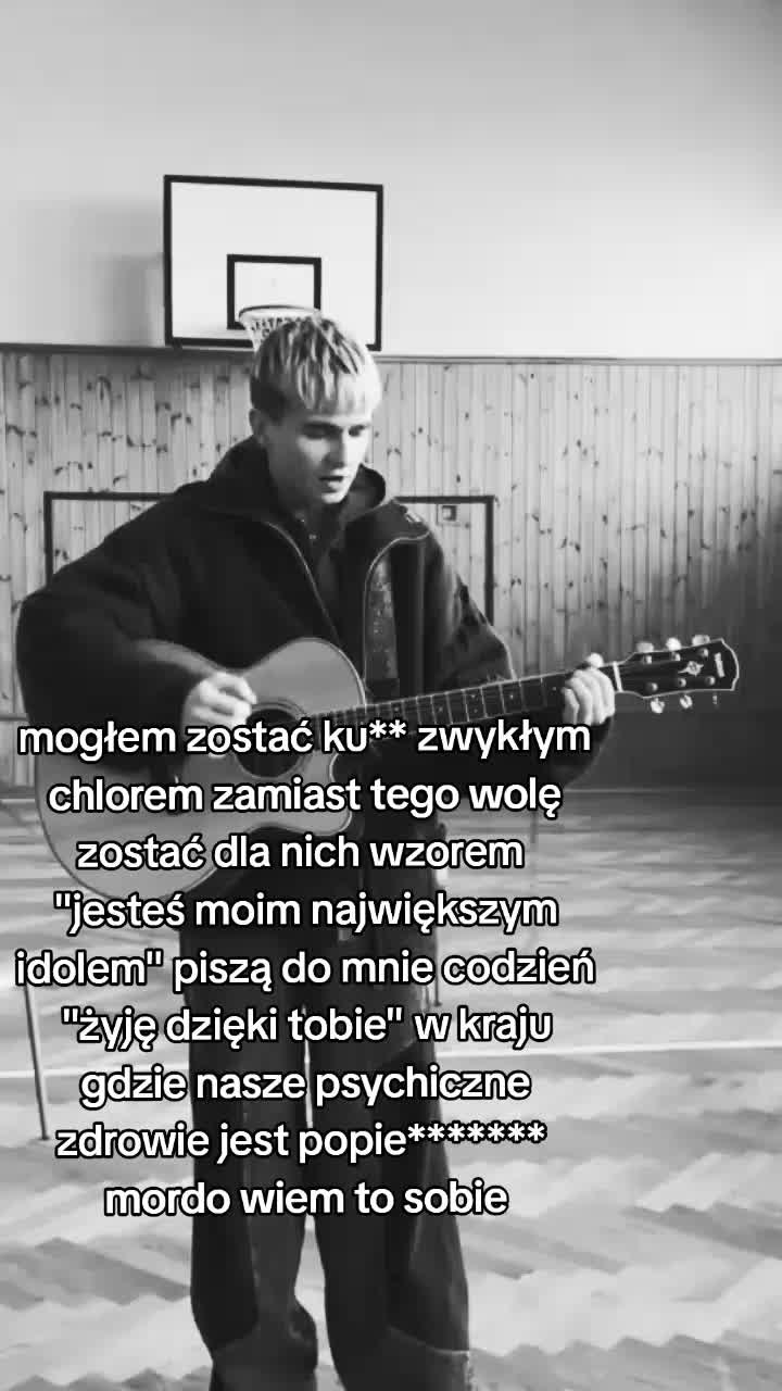 @¸¸♬·¯·♩¸¸♪·¯·♫¸¸♫·¯·♪. (oliwia