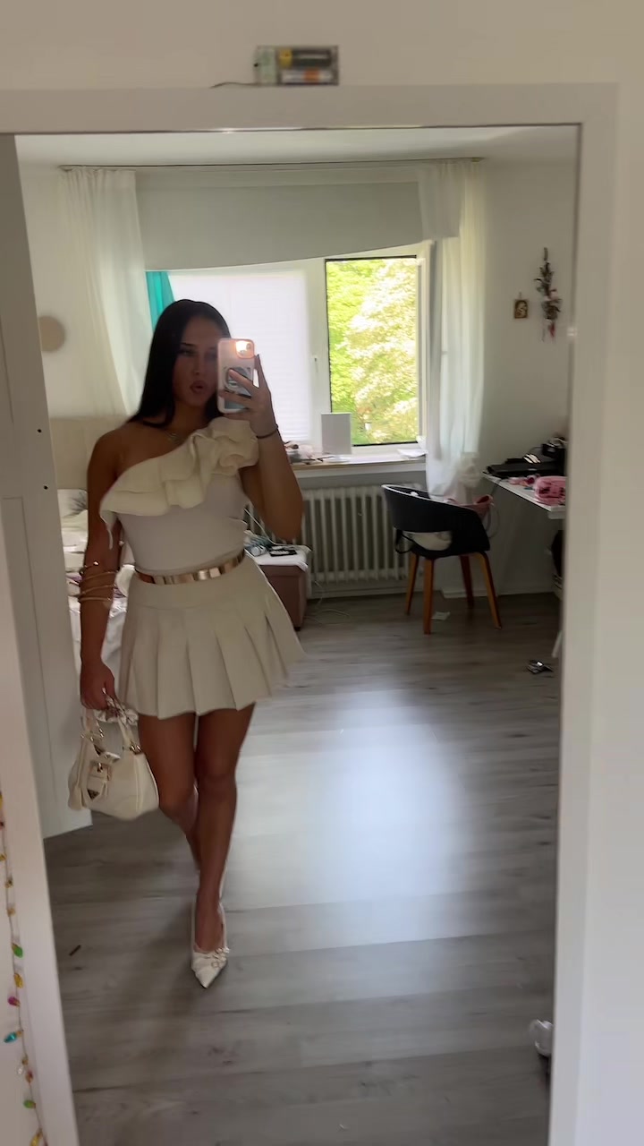 @Vivi