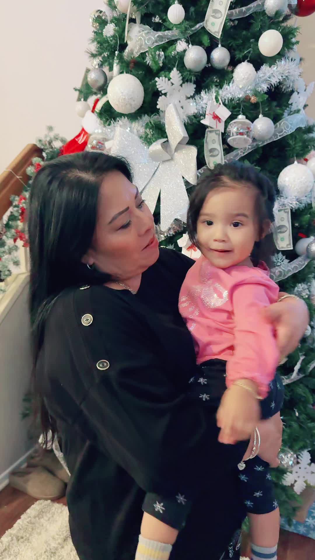 @Elisa Aquino
