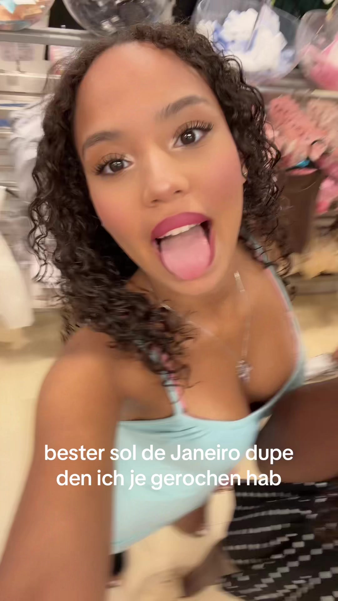 @Jolie😽