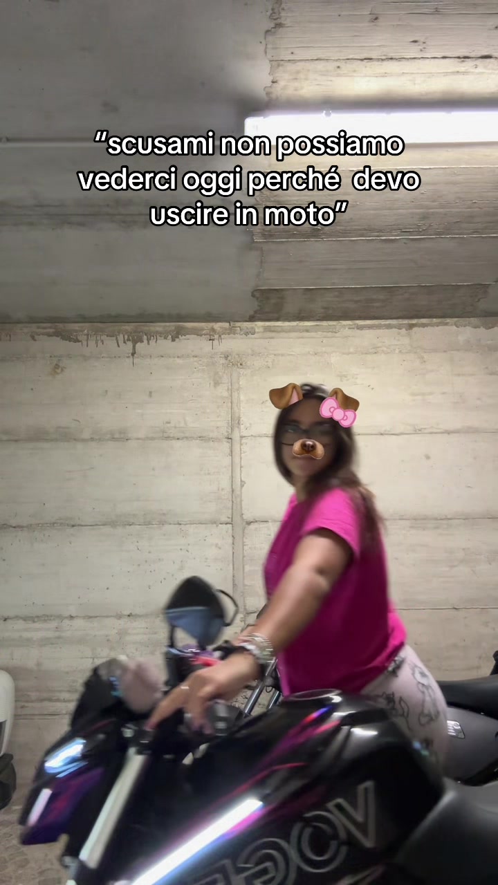 @𝒱𝒾𝒸𝓀𝓎🦭